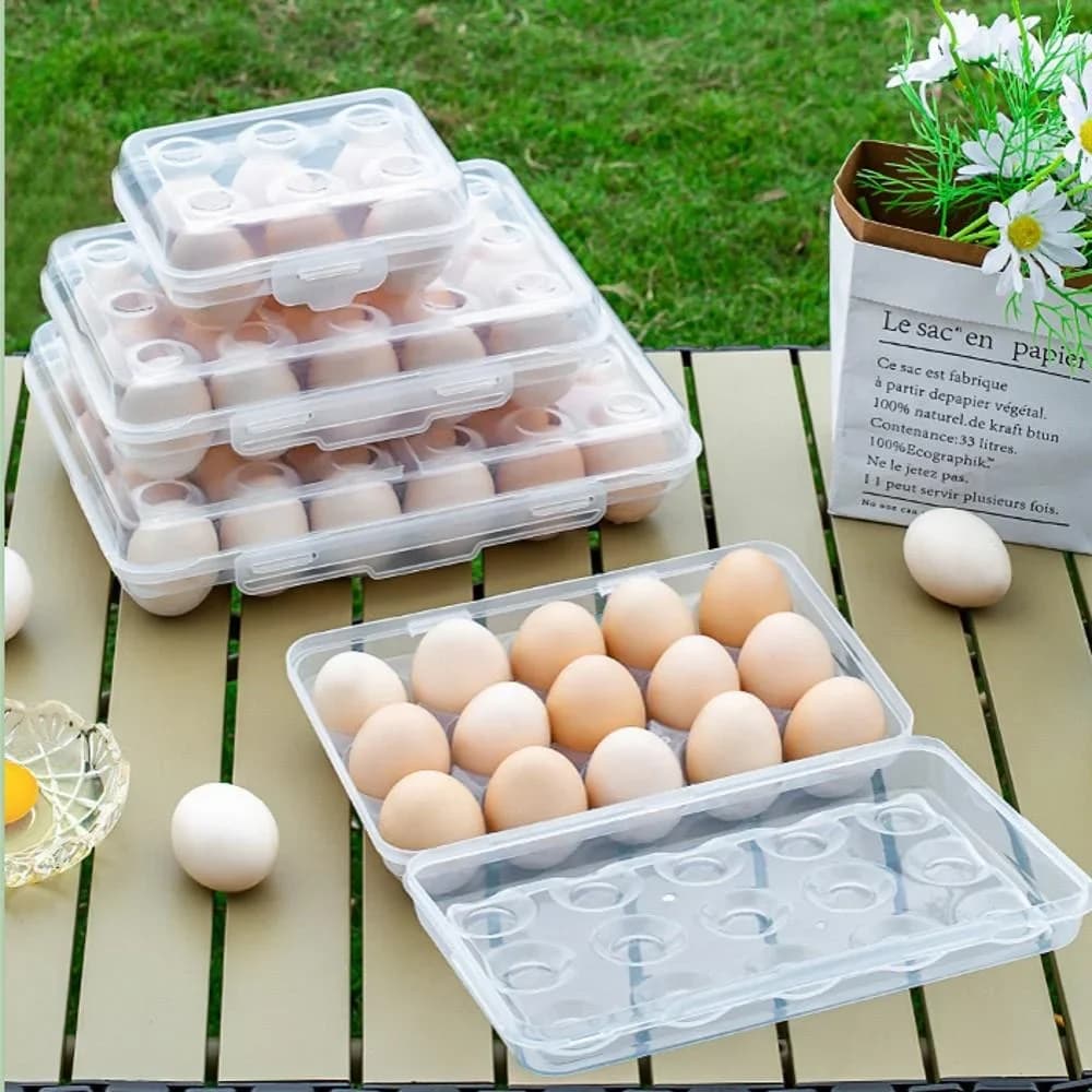 Eggboks i plast med lokk for kjøleskap og tur